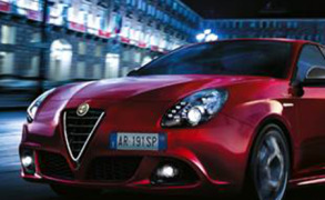 Alfa Romeo an der Automobilmesse Paris 2014