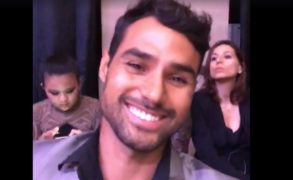 REYRO in a Fashion World! – live at Versace Fashion Show FW 2016 at the Fashion Week Paris