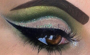 Vanessa Cisullo – Green Cute Crease